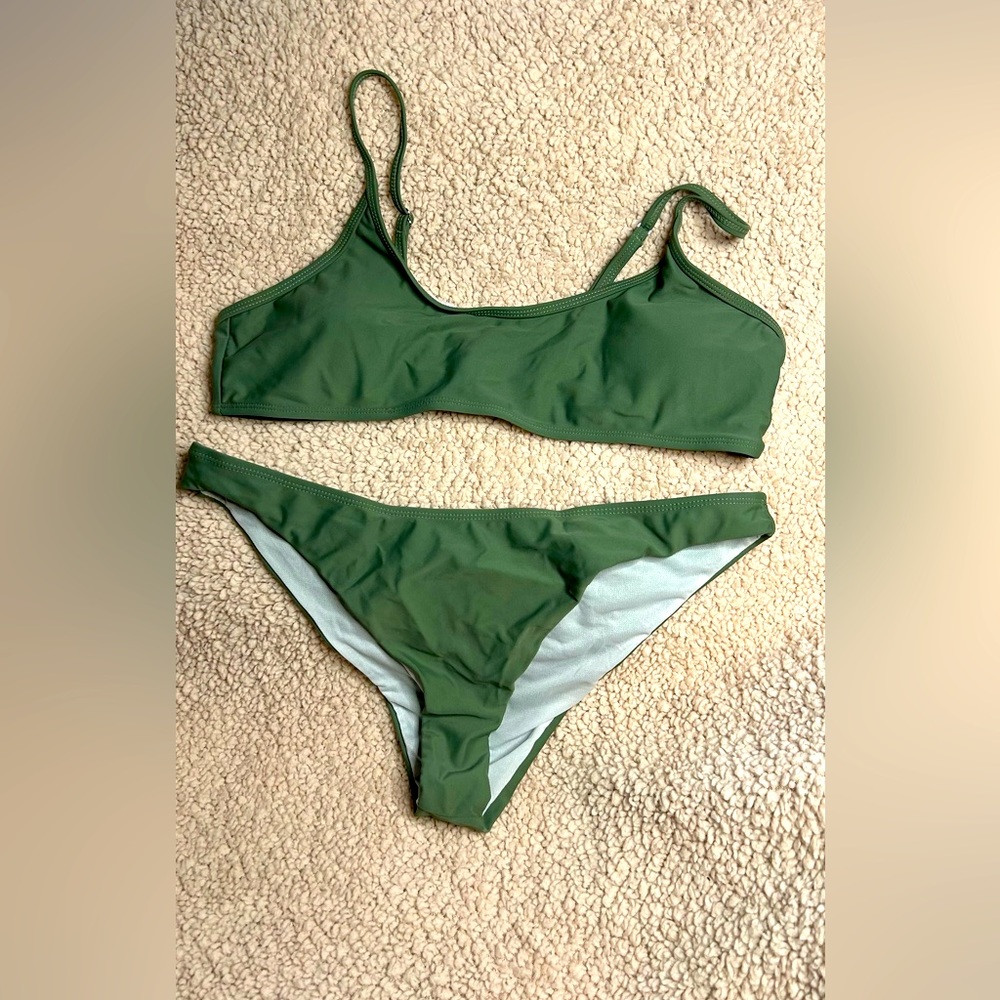 Large green bikini set